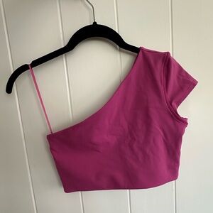 L*Space one shoulder active top